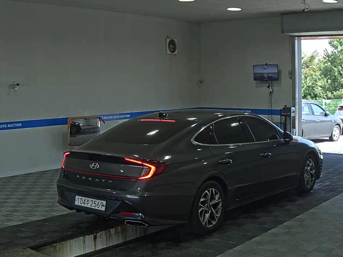 HYUNDAI SONATA (DN8) 1.6 TURBO PREMIUM 2020 - zdjęcie 5