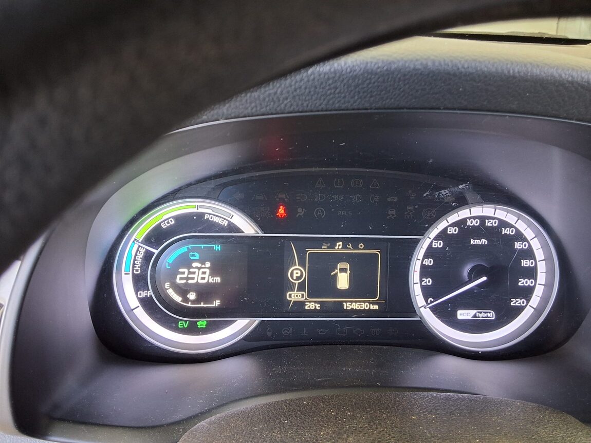 KIA NIRO 1.6 HYBRID LUXURY 2017 - zdjęcie 9