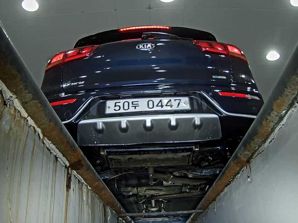 KIA NIRO 1.6 HYBRID LUXURY 2017 - zdjęcie 8
