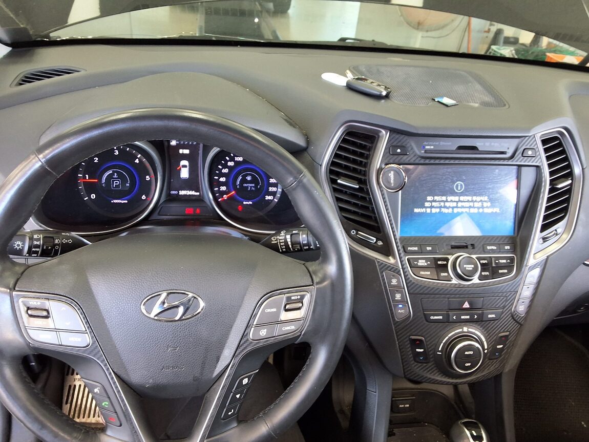 HYUNDAI SANTA FE (DM) DIESEL R2.2 4WD EXCLUSIVE 2013 - zdjęcie 18