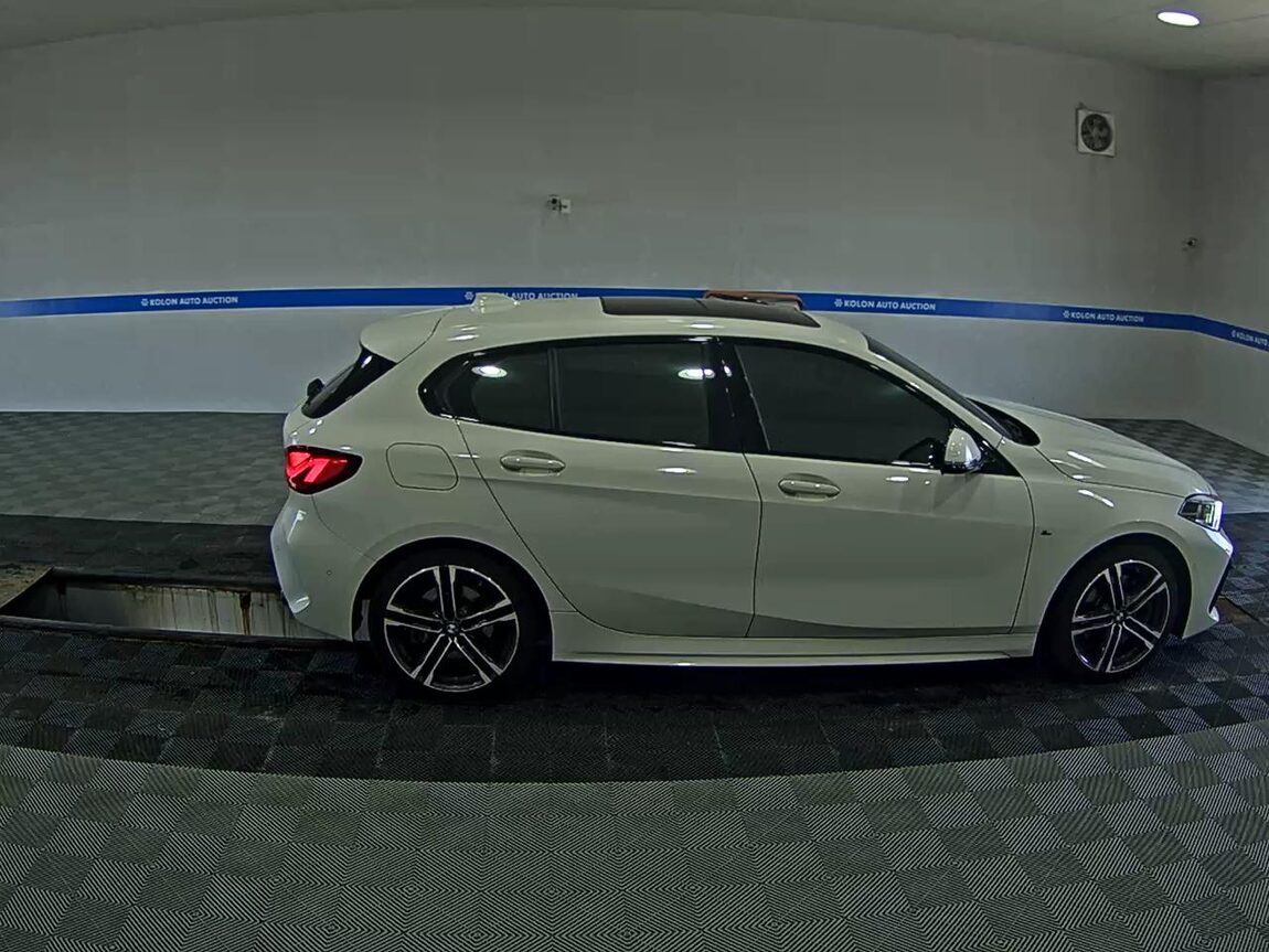 BMW 1 SERIES (3RD GEN) 120i M SPORT 2022 - zdjęcie 4