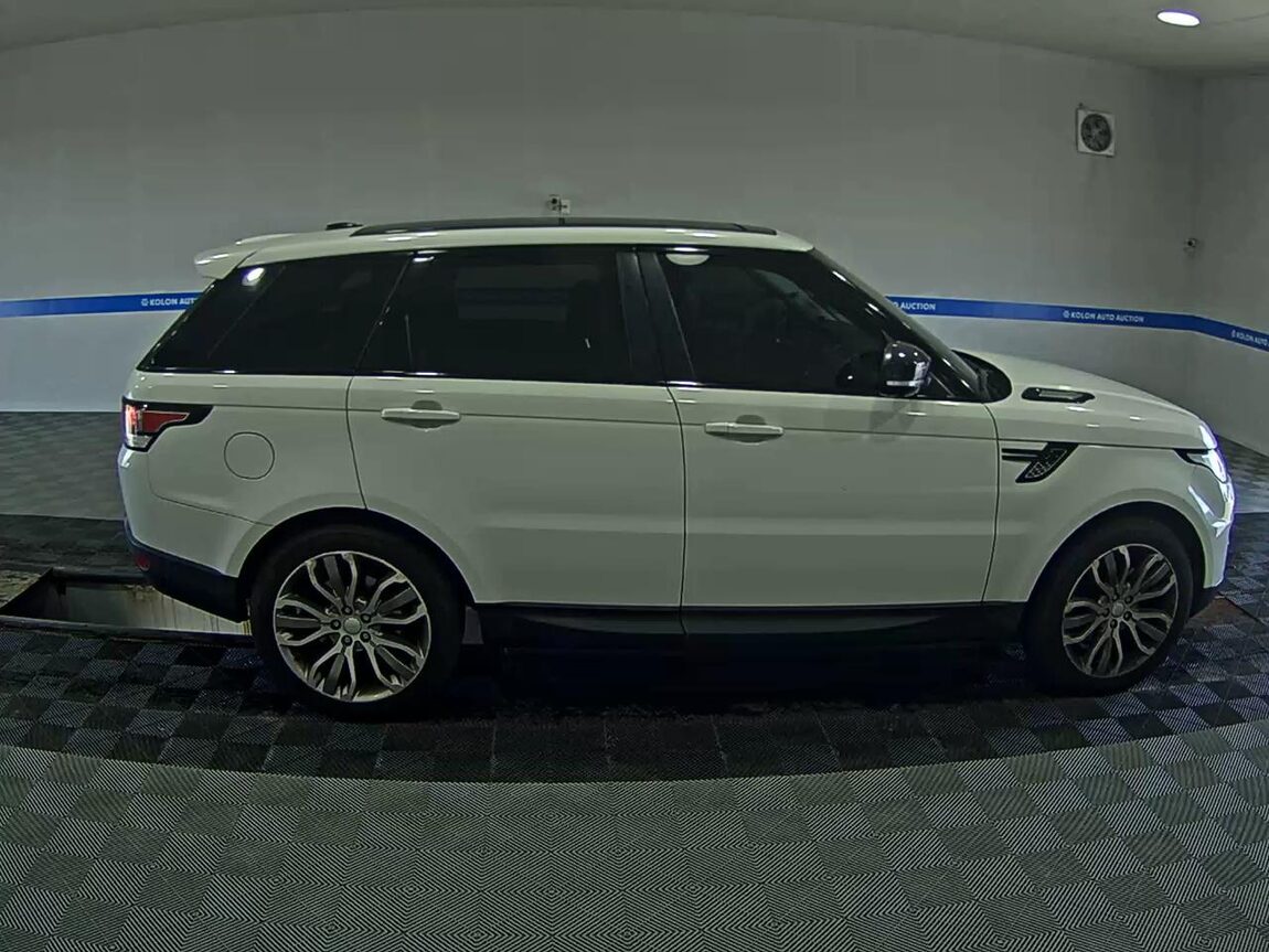 LAND ROVER RANGE ROVER SPORT (2ND GEN) 3.0 SC HSE DYNAMIC 2014 - zdjęcie 4