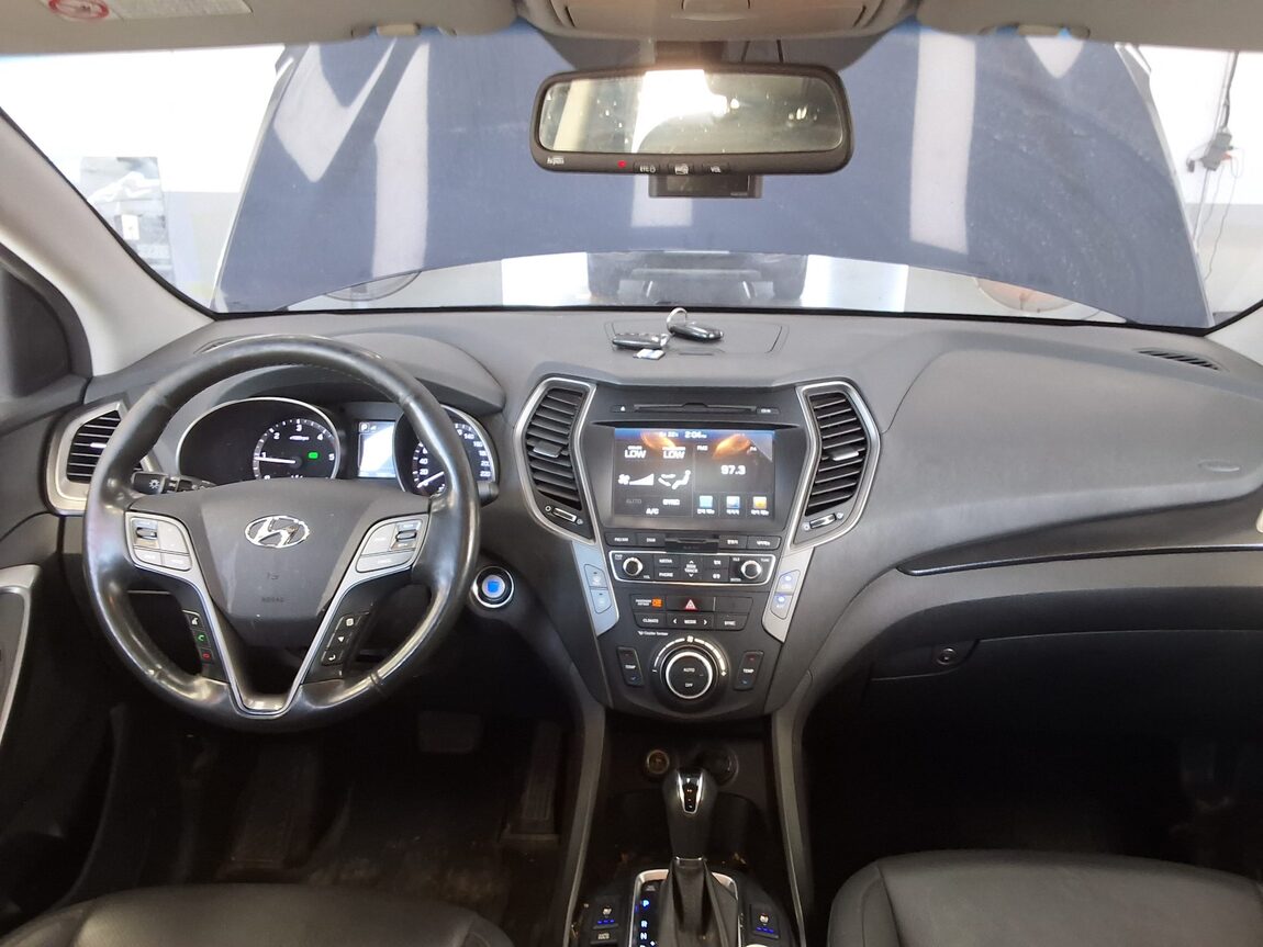 HYUNDAI SANTA FE THE PRIME DIESEL R2.0 2WD VALUE PLUS 2018 - zdjęcie 11