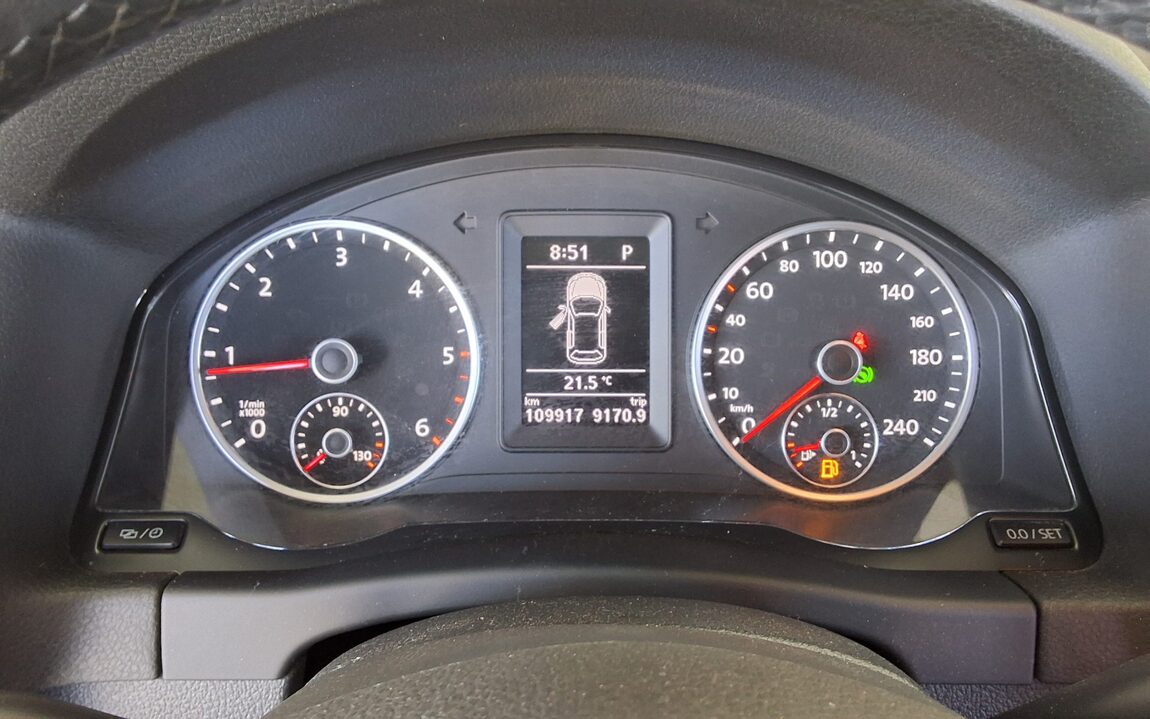 VOLKSWAGEN TIGUAN 2.0 TDI BLUEMOTION 2016 - zdjęcie 9