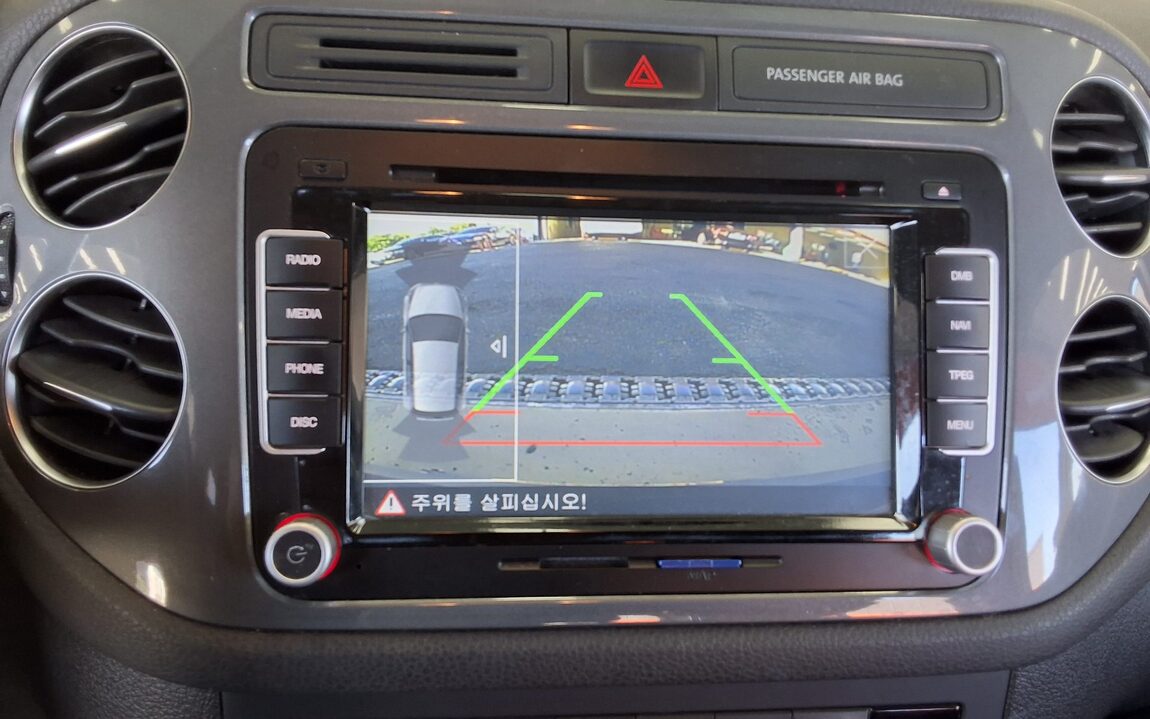 VOLKSWAGEN TIGUAN 2.0 TDI BLUEMOTION 2016 - zdjęcie 19