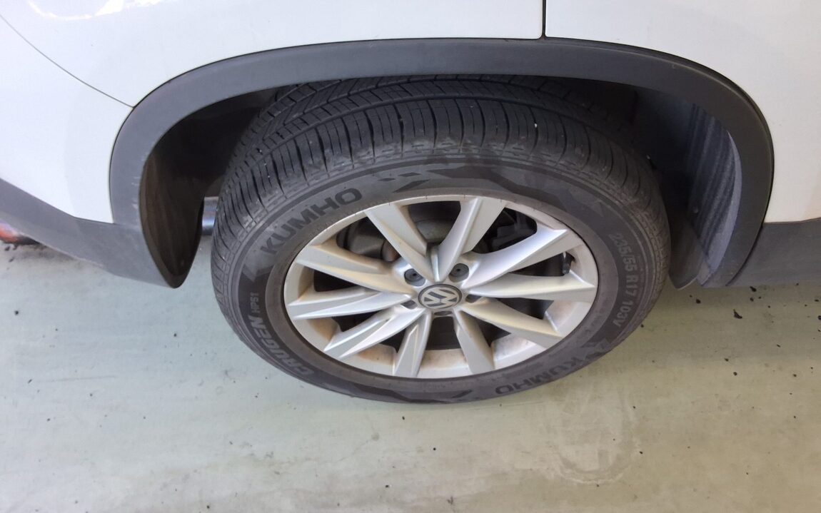 VOLKSWAGEN TIGUAN 2.0 TDI BLUEMOTION 2016 - zdjęcie 26