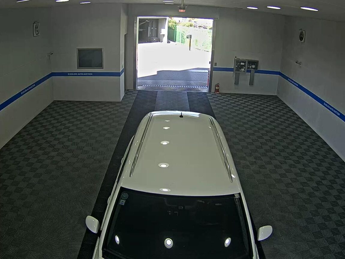 VOLKSWAGEN TIGUAN 2.0 TDI BLUEMOTION 2016 - zdjęcie 7