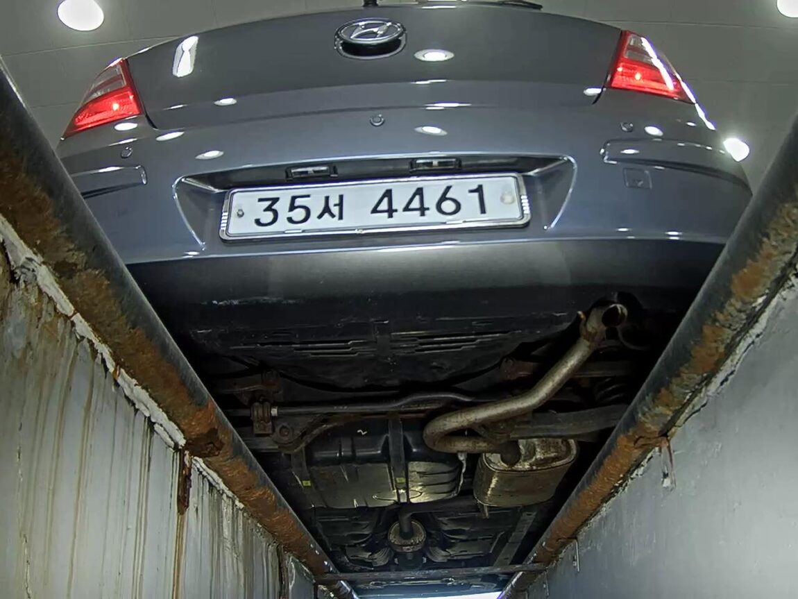 HYUNDAI i30 1.6 VVT TRENDY 2009 - zdjęcie 8