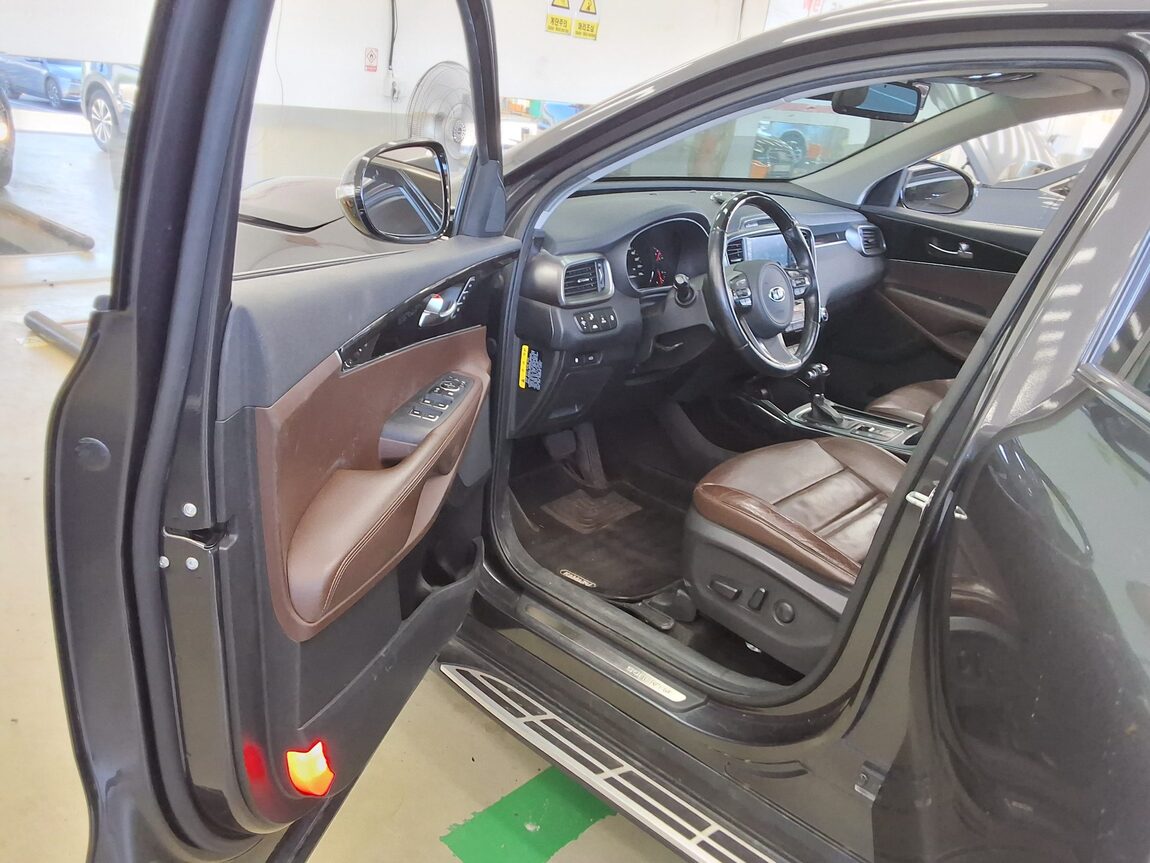 KIA ALL NEW SORENTO R2.0 2WD NOBLESSE SPECIAL 2015 - zdjęcie 10