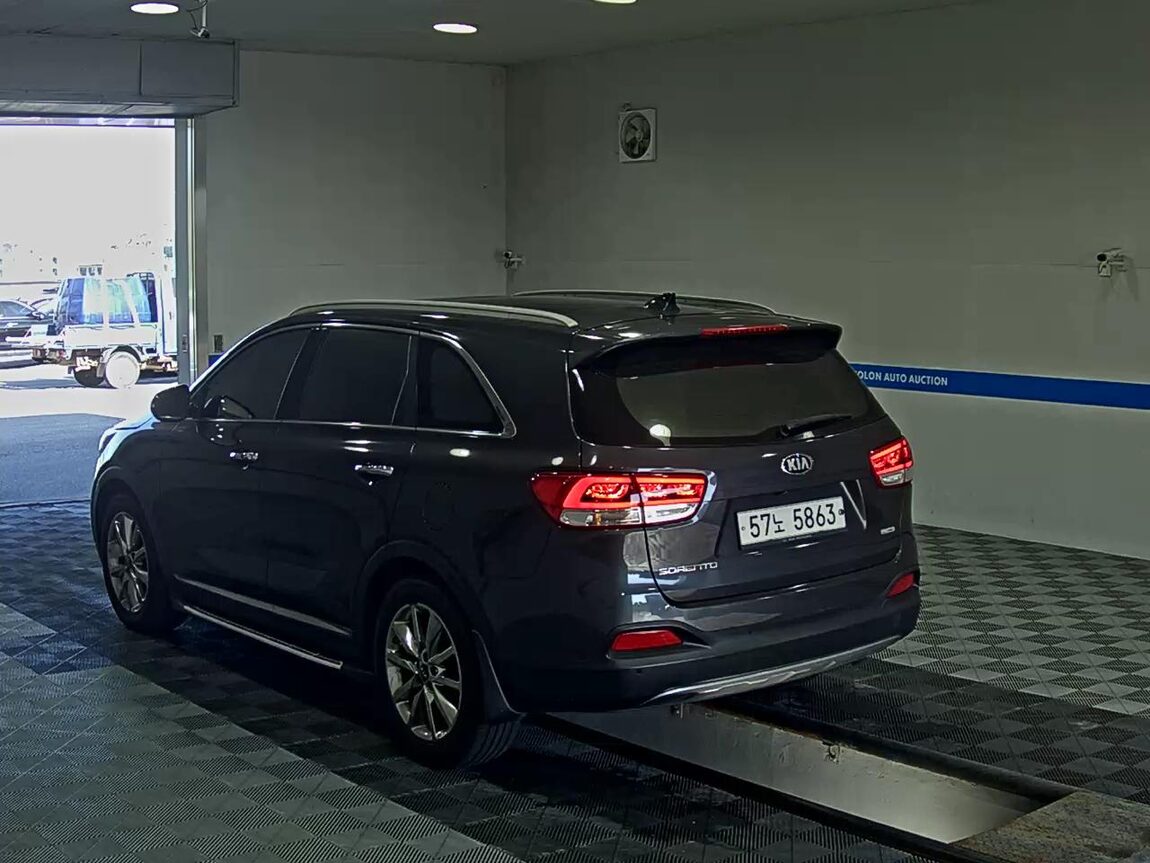 KIA ALL NEW SORENTO R2.0 2WD NOBLESSE SPECIAL 2015 - zdjęcie 6