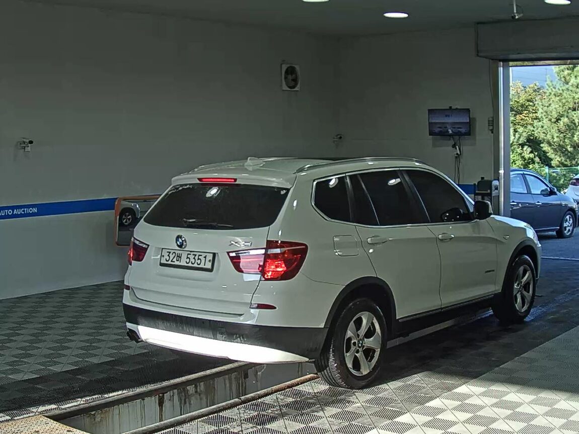BMW X3 (2ND GEN) 30d xDRIVE HIGH 2014 - zdjęcie 5