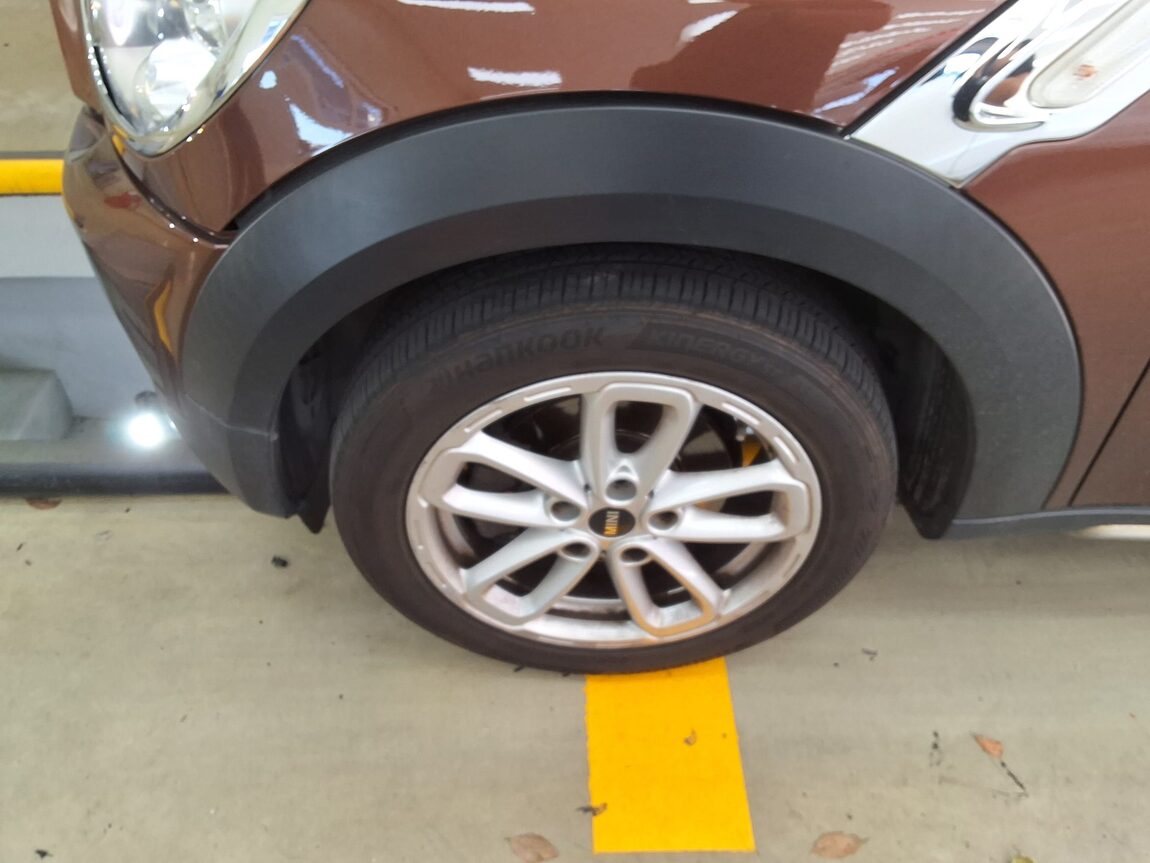 MINI COUNTRYMAN 2.0 D ALL4 2015 - zdjęcie 19