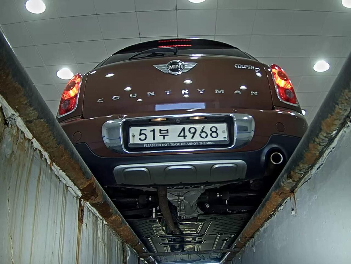 MINI COUNTRYMAN 2.0 D ALL4 2015 - zdjęcie 8