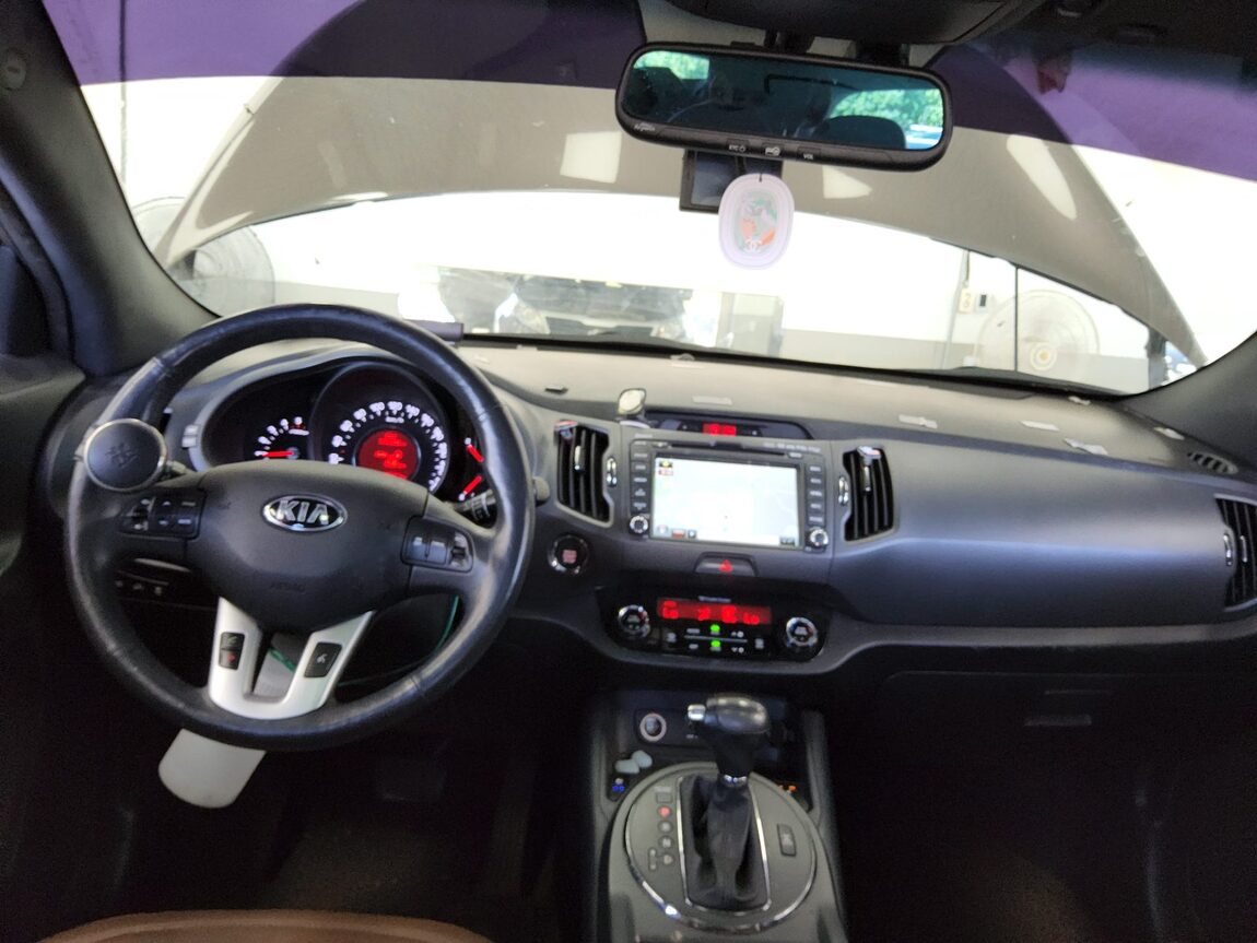 KIA SPORTAGE R DIESEL R2.0 4WD LIMITED 2013 - zdjęcie 11