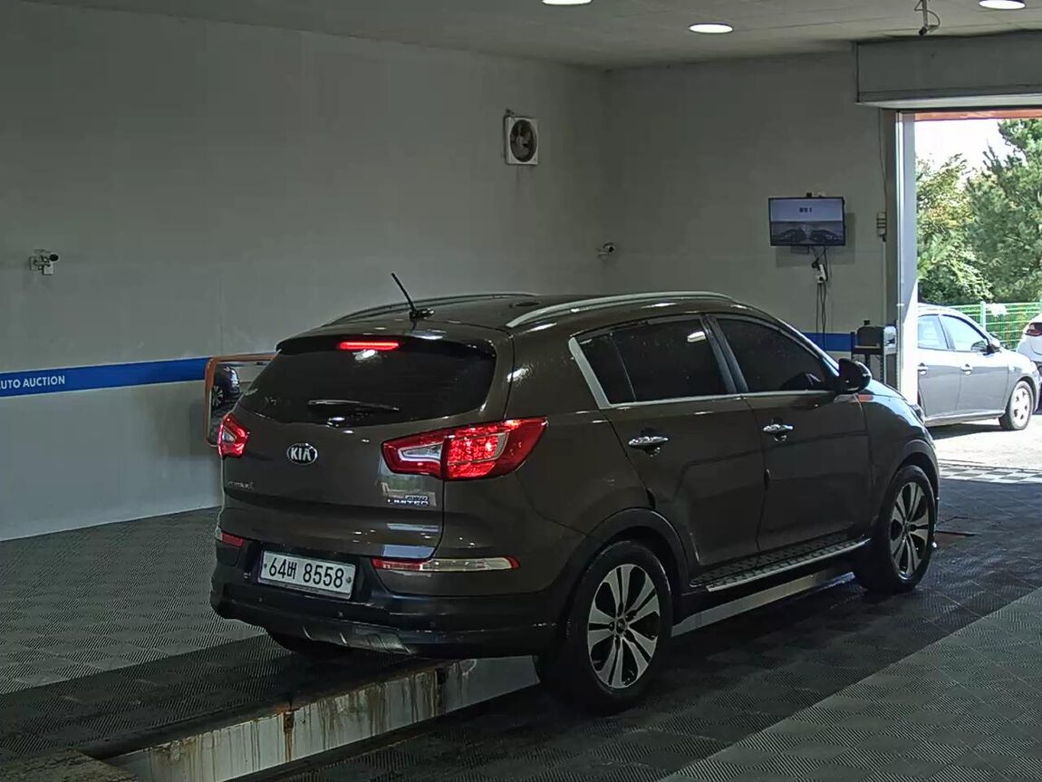 KIA SPORTAGE R DIESEL R2.0 4WD LIMITED 2013 - zdjęcie 5