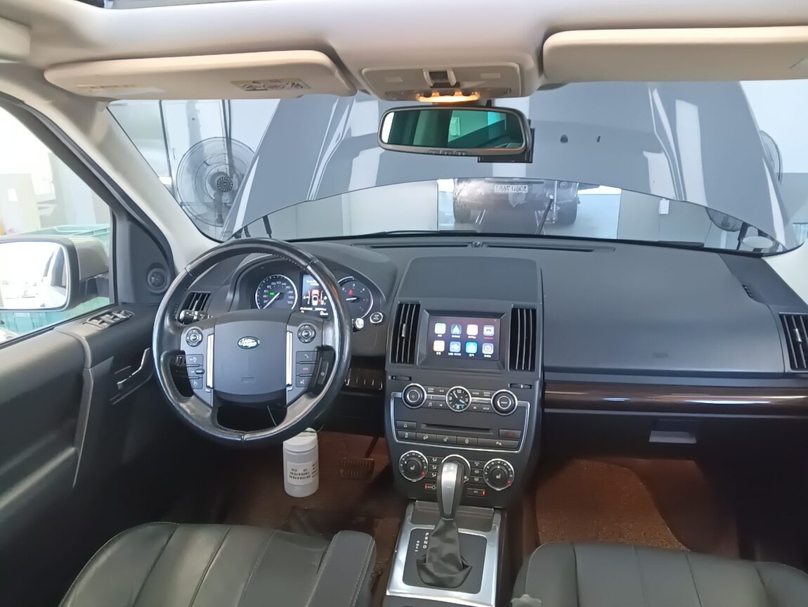 LAND ROVER FREELANDER 2 2.2 SD4 HSE 2013 - zdjęcie 21
