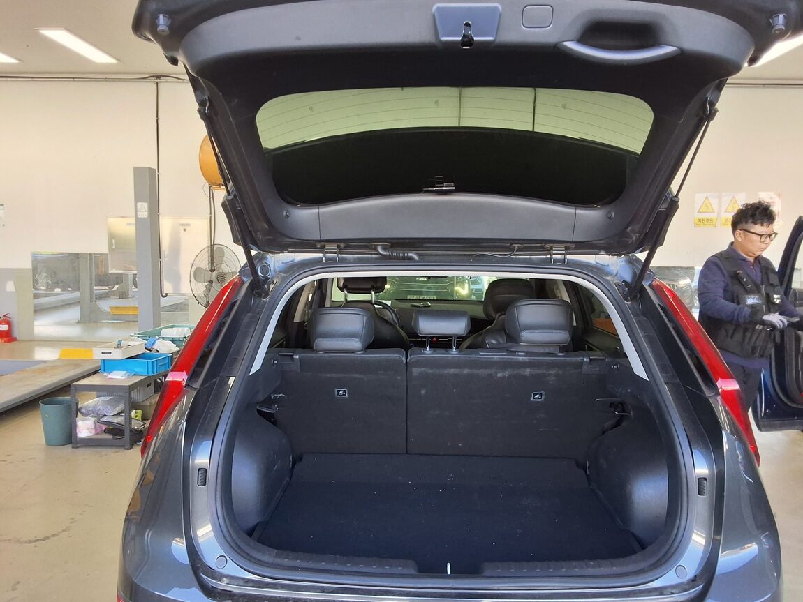 KIA THE ALL NEW NIRO 1.6 HEV TRENDY 2022 - zdjęcie 21