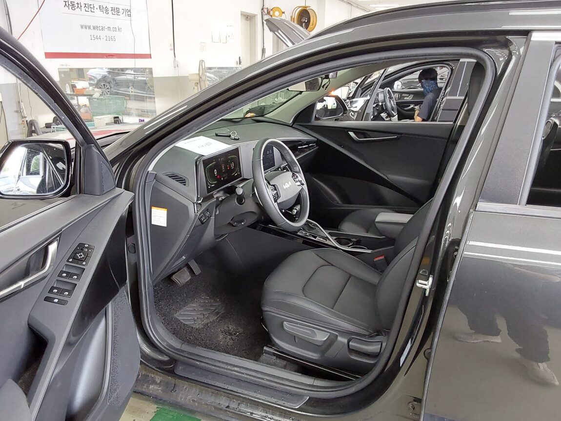 KIA THE ALL NEW NIRO 1.6 HEV TRENDY 2022 - zdjęcie 12