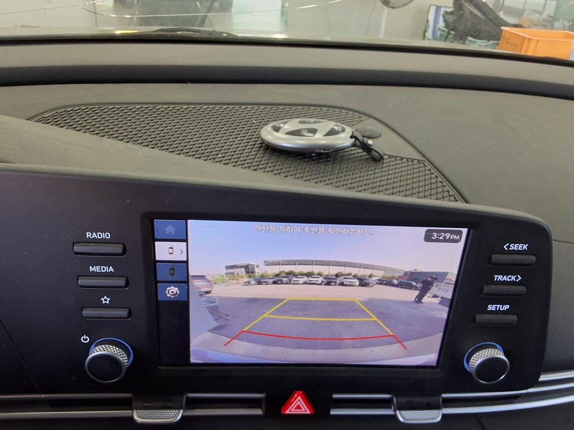 HYUNDAI THE NEW AVANTE (CN7) GASOLINE 1.6 SMART 2024 - zdjęcie 25
