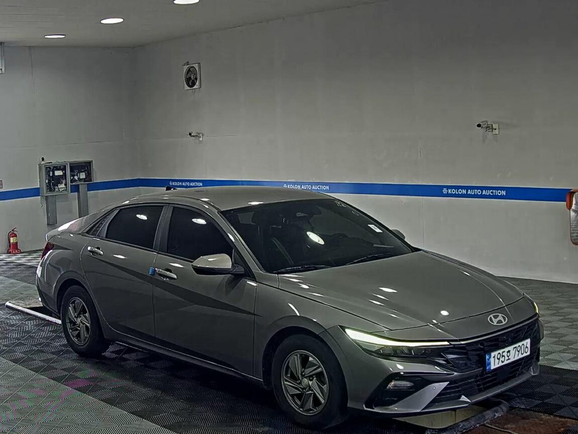 HYUNDAI THE NEW AVANTE (CN7) GASOLINE 1.6 SMART 2024 - zdjęcie 3