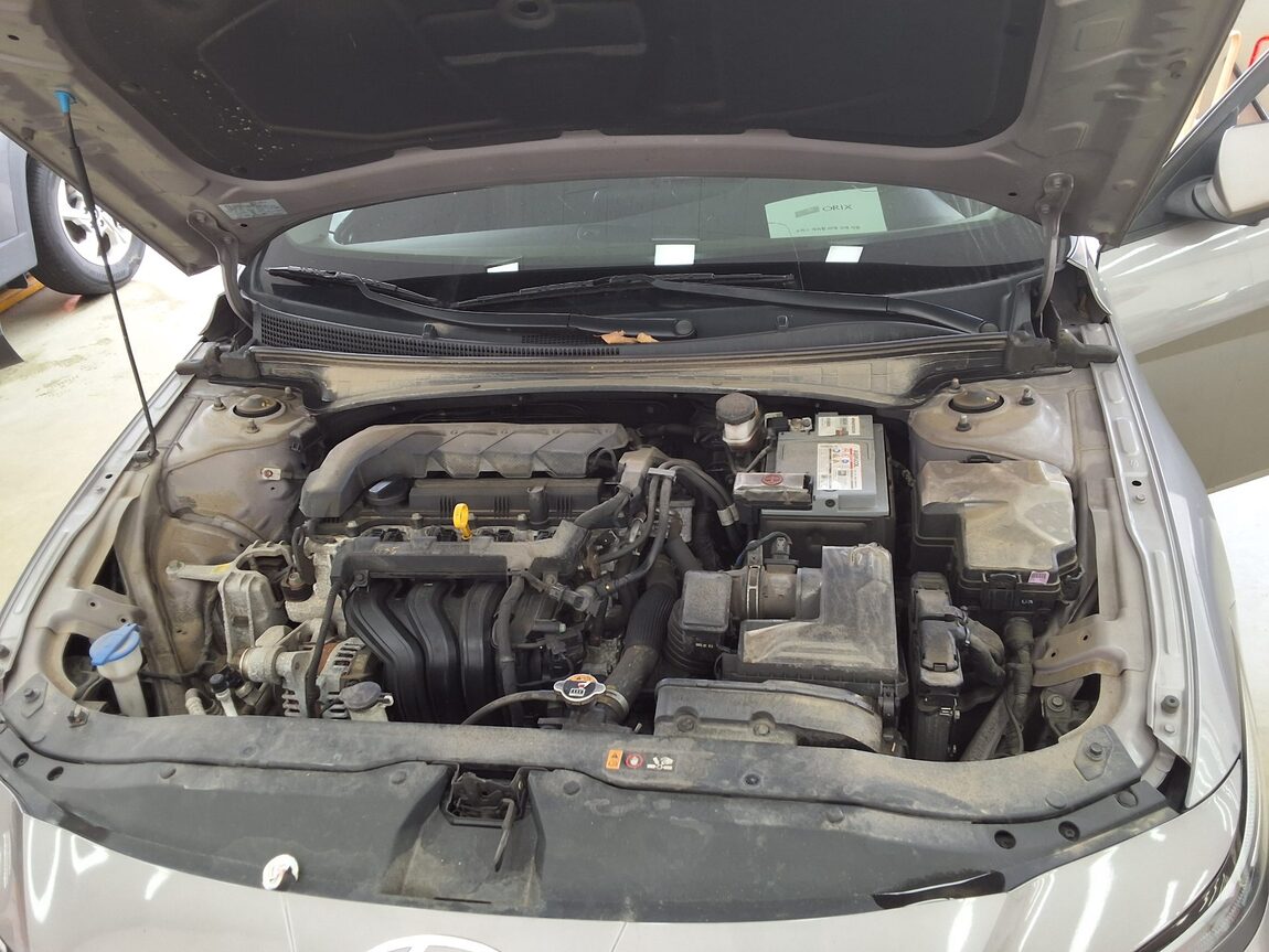 HYUNDAI THE NEW AVANTE (CN7) GASOLINE 1.6 SMART 2024 - zdjęcie 31