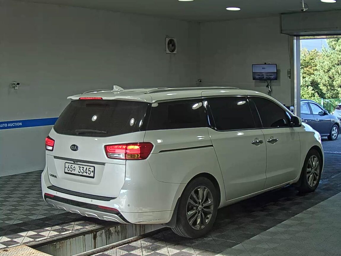 KIA ALL NEW CARNIVAL 9-SEATER DIESEL NOBLESSE 2018 - zdjęcie 5