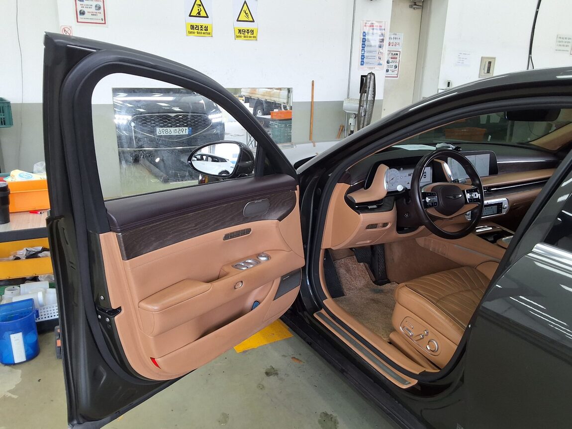 GENESIS NEW G90 3.5 TURBO AWD BASE MODEL 2023 - zdjęcie 12