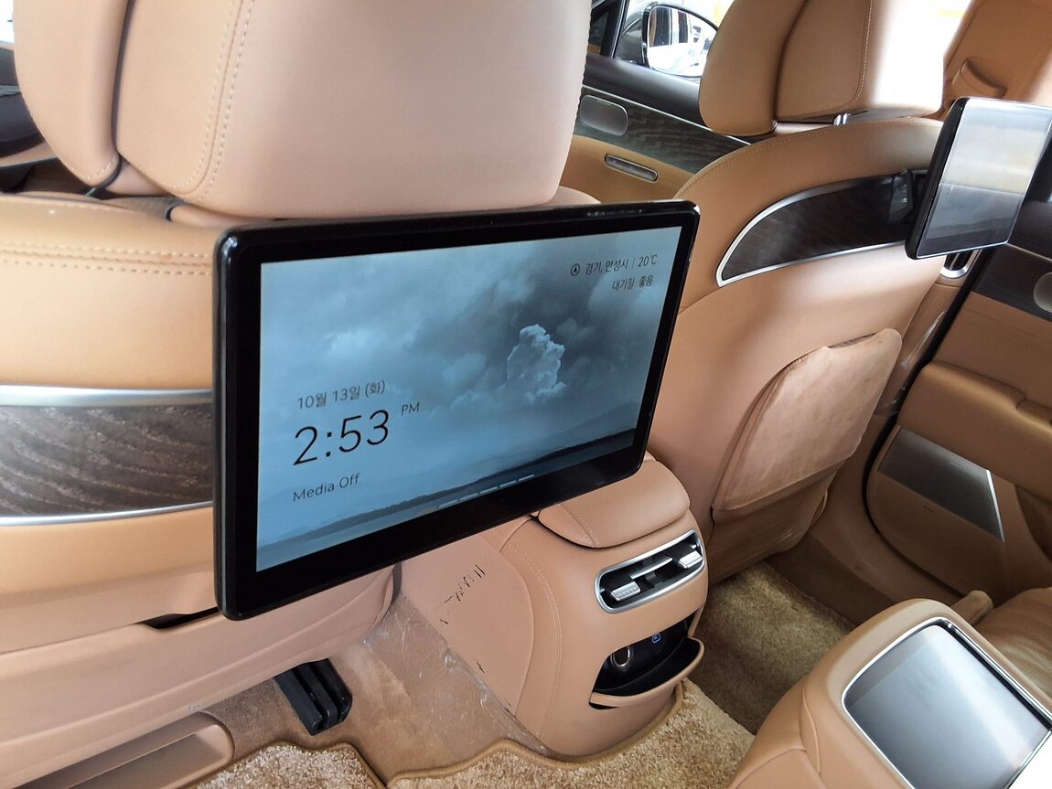 GENESIS NEW G90 3.5 TURBO AWD BASE MODEL 2023 - zdjęcie 31