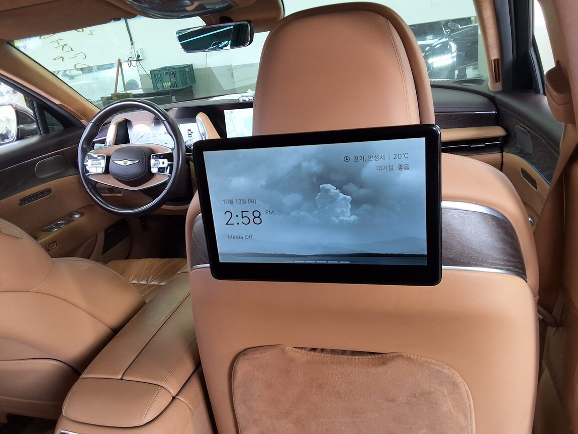 GENESIS NEW G90 3.5 TURBO AWD BASE MODEL 2023 - zdjęcie 32