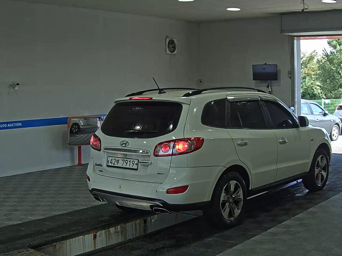 HYUNDAI SANTA FE (CM) 2.2 e-VGT 4WD MLX LUXURY 2012 - zdjęcie 5