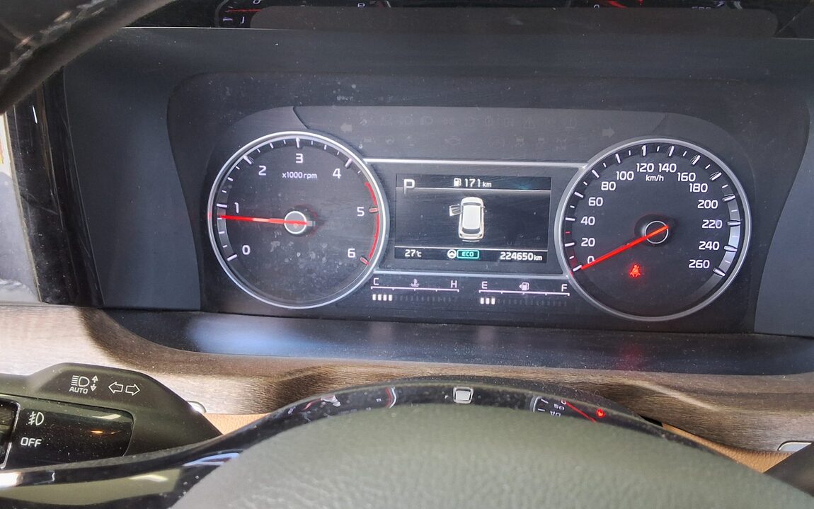 KIA NEW SORENTO (MQ4) 2.2 DIESEL 2WD PRESTIGE 2021 - zdjęcie 9
