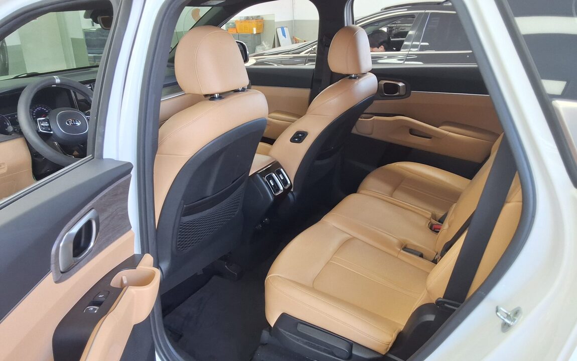 KIA NEW SORENTO (MQ4) 2.2 DIESEL 2WD PRESTIGE 2021 - zdjęcie 12