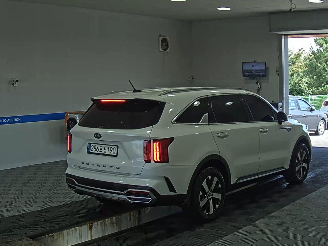 KIA NEW SORENTO (MQ4) 2.2 DIESEL 2WD PRESTIGE 2021 - zdjęcie 5