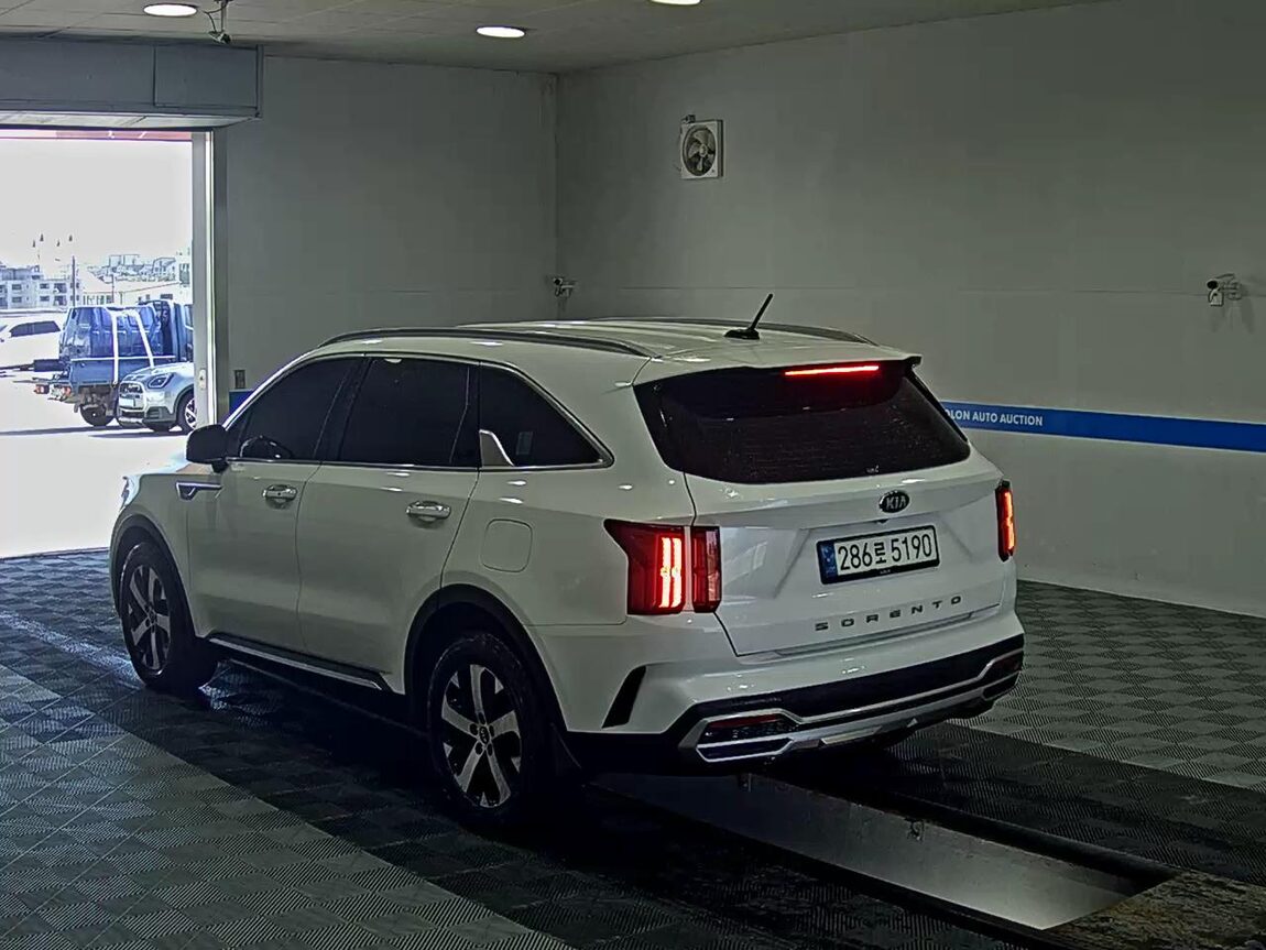 KIA NEW SORENTO (MQ4) 2.2 DIESEL 2WD PRESTIGE 2021 - zdjęcie 6