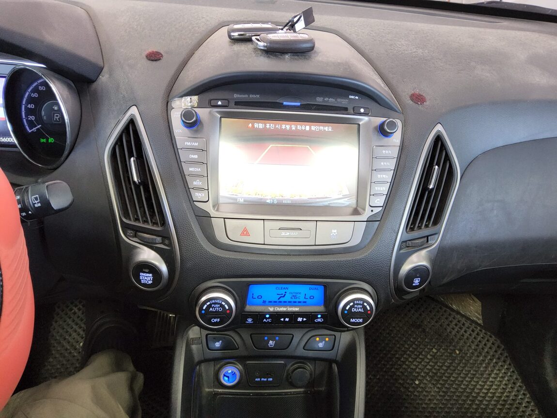 HYUNDAI NEW TUCSON ix DIESEL R2.0 2WD MODERN 2014 - zdjęcie 18