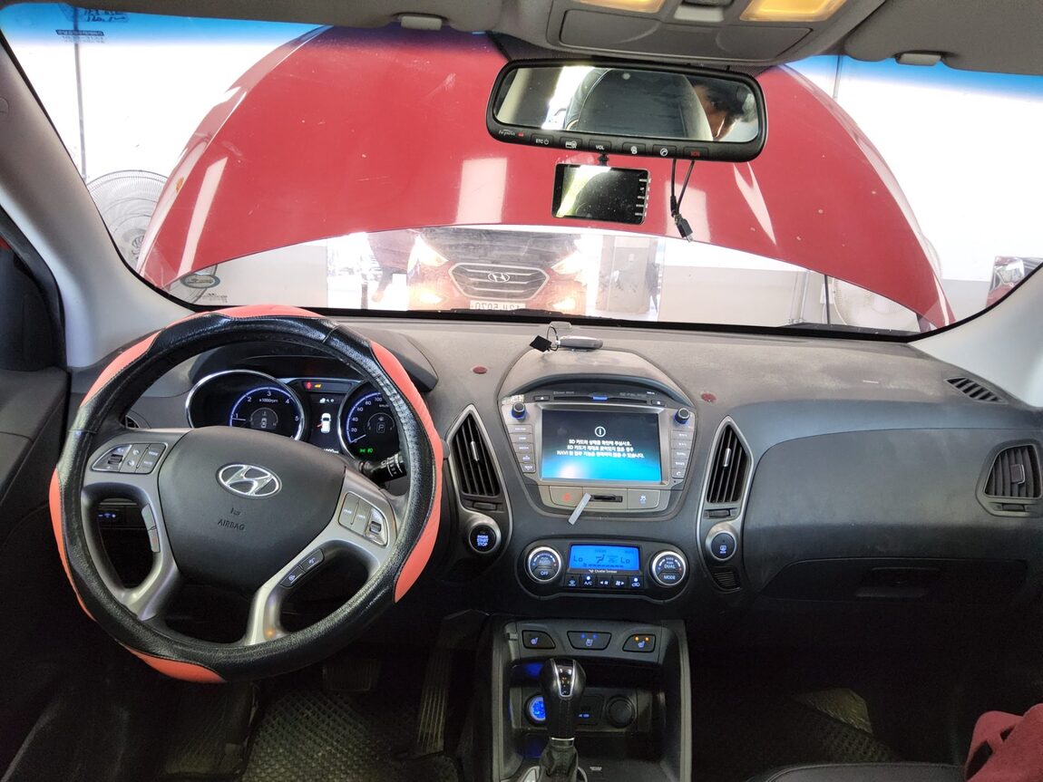 HYUNDAI NEW TUCSON ix DIESEL R2.0 2WD MODERN 2014 - zdjęcie 11