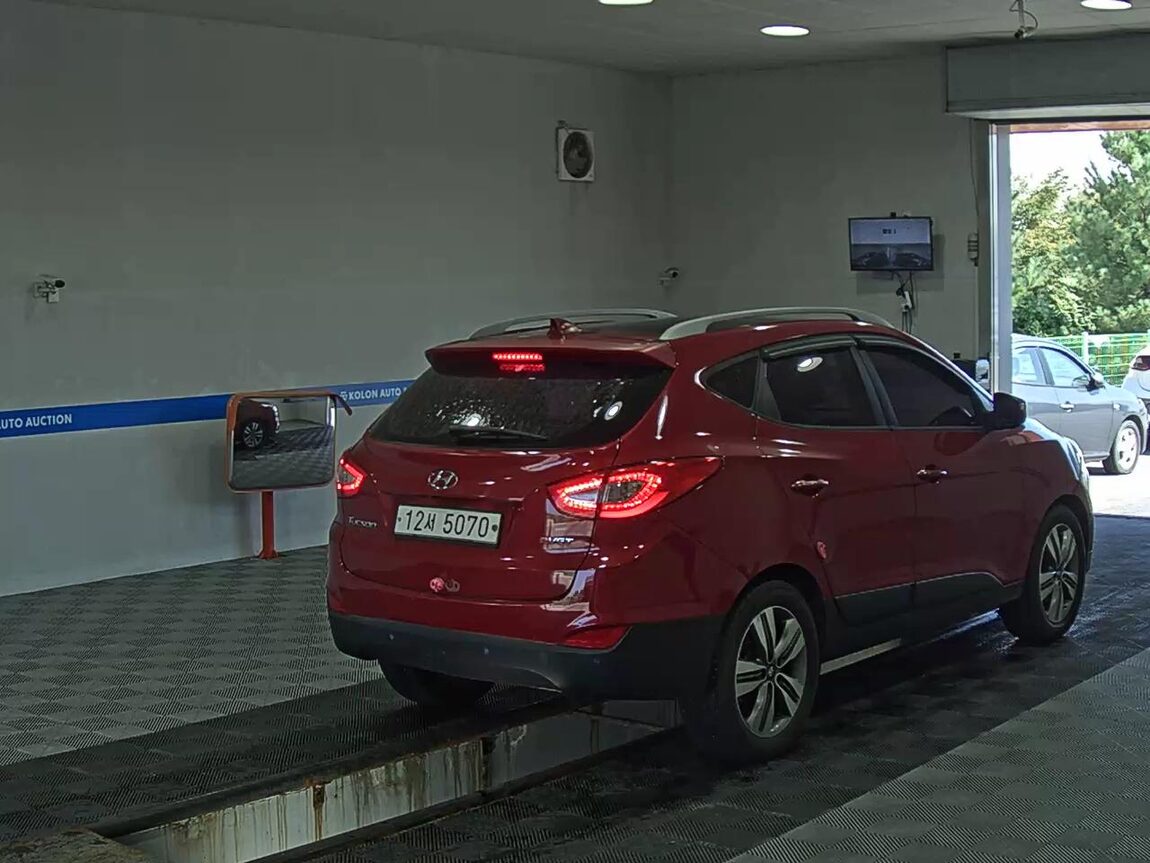 HYUNDAI NEW TUCSON ix DIESEL R2.0 2WD MODERN 2014 - zdjęcie 5