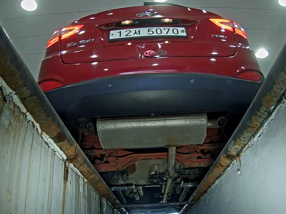 HYUNDAI NEW TUCSON ix DIESEL R2.0 2WD MODERN 2014 - zdjęcie 8
