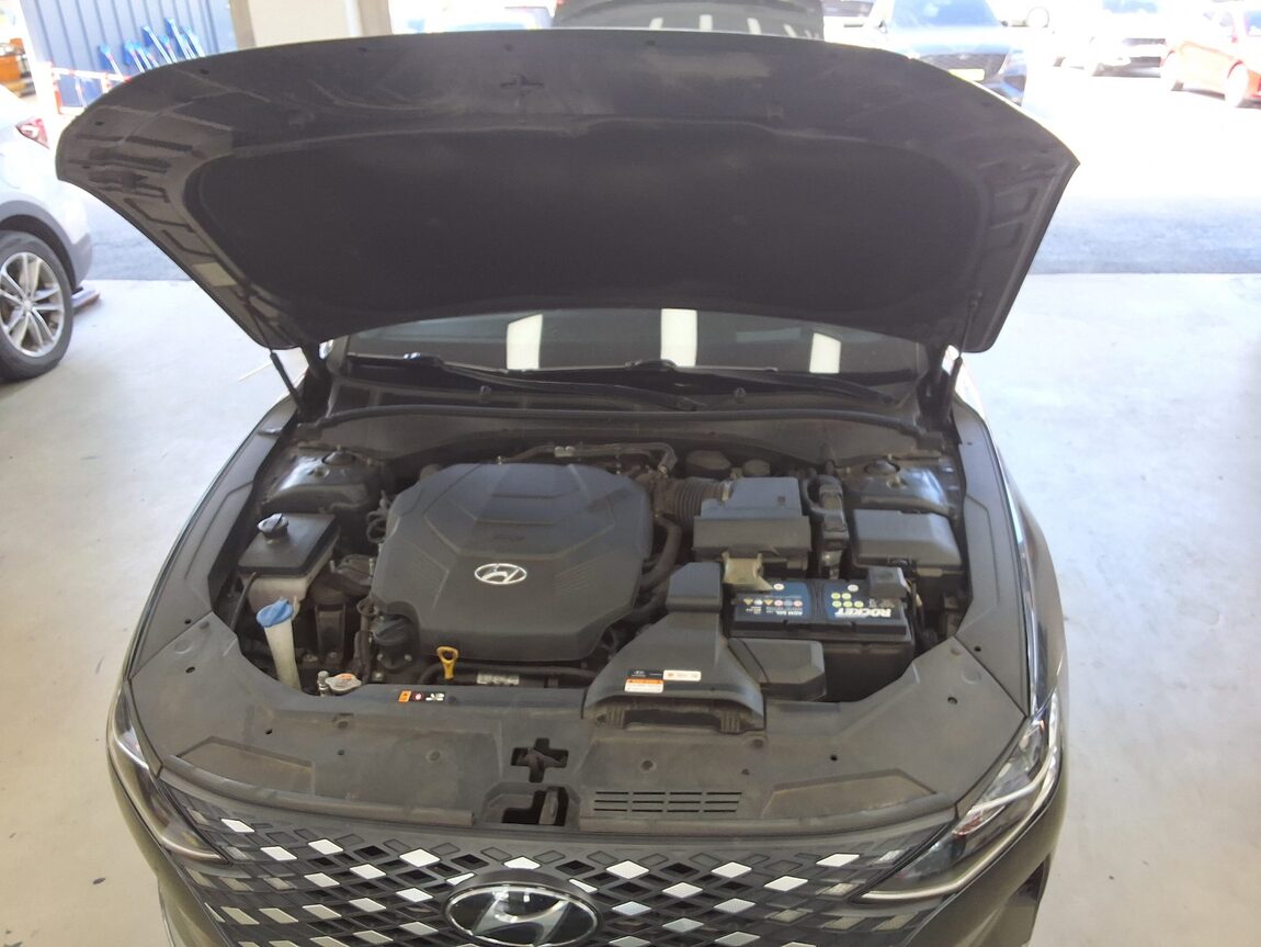 HYUNDAI THE NEW GRANDEUR IG GASOLINE 3.3 EXCLUSIVE 2022 - zdjęcie 20