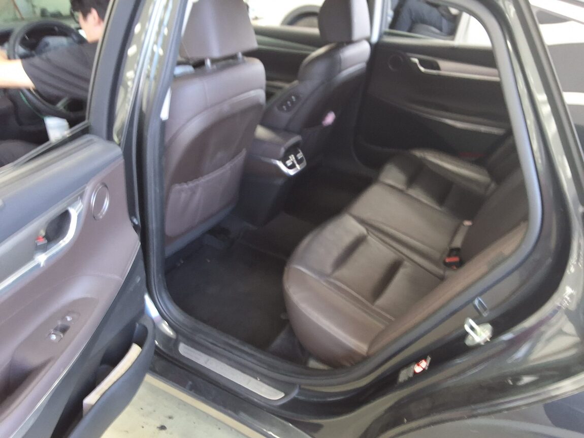 HYUNDAI THE NEW GRANDEUR IG GASOLINE 3.3 EXCLUSIVE 2022 - zdjęcie 12