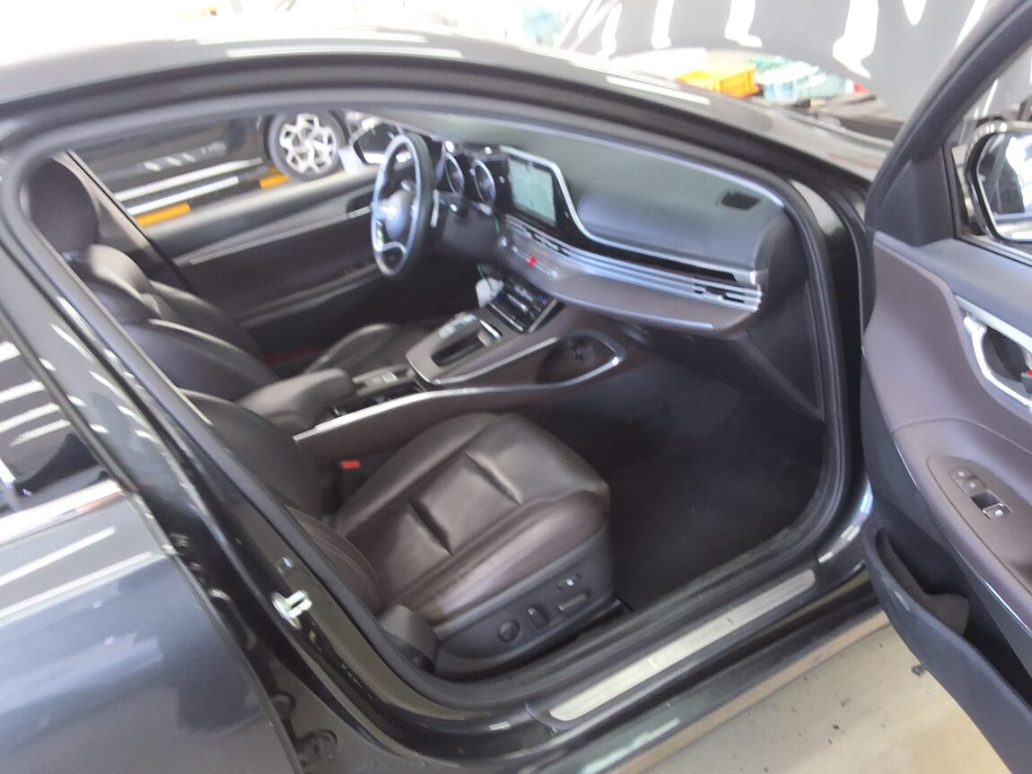 HYUNDAI THE NEW GRANDEUR IG GASOLINE 3.3 EXCLUSIVE 2022 - zdjęcie 14