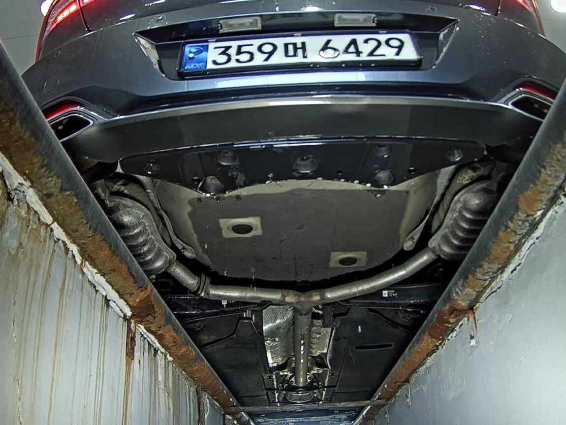 HYUNDAI THE NEW GRANDEUR IG GASOLINE 3.3 EXCLUSIVE 2022 - zdjęcie 8