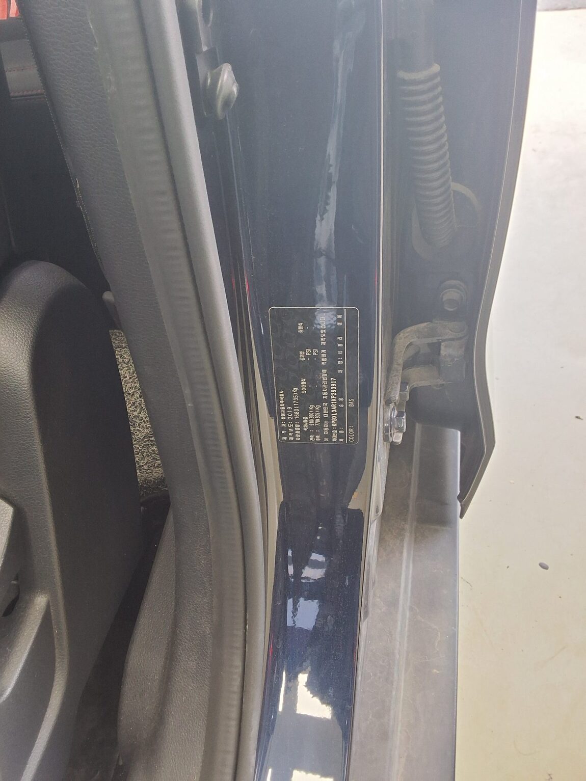 KG MOBILITY (SSANGYONG) TIVOLI AIR GASOLINE 2WD RX 2019 - zdjęcie 16