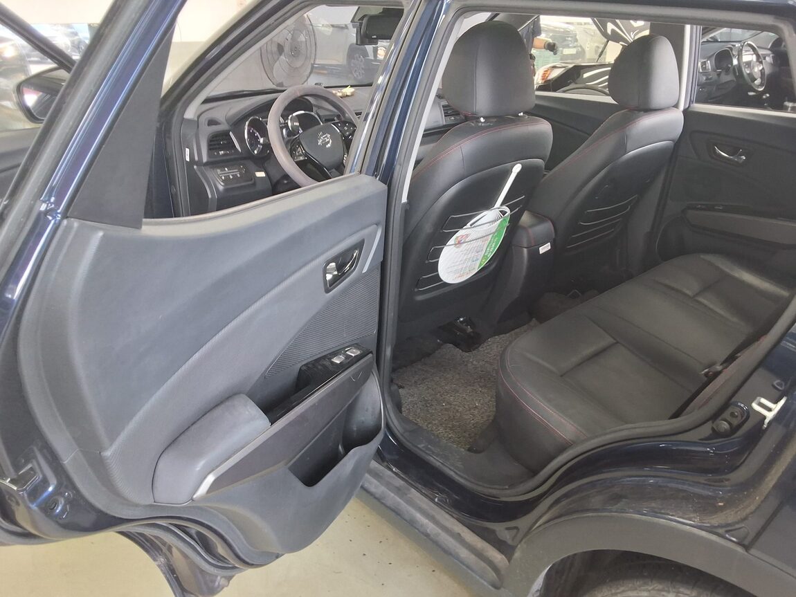 KG MOBILITY (SSANGYONG) TIVOLI AIR GASOLINE 2WD RX 2019 - zdjęcie 12