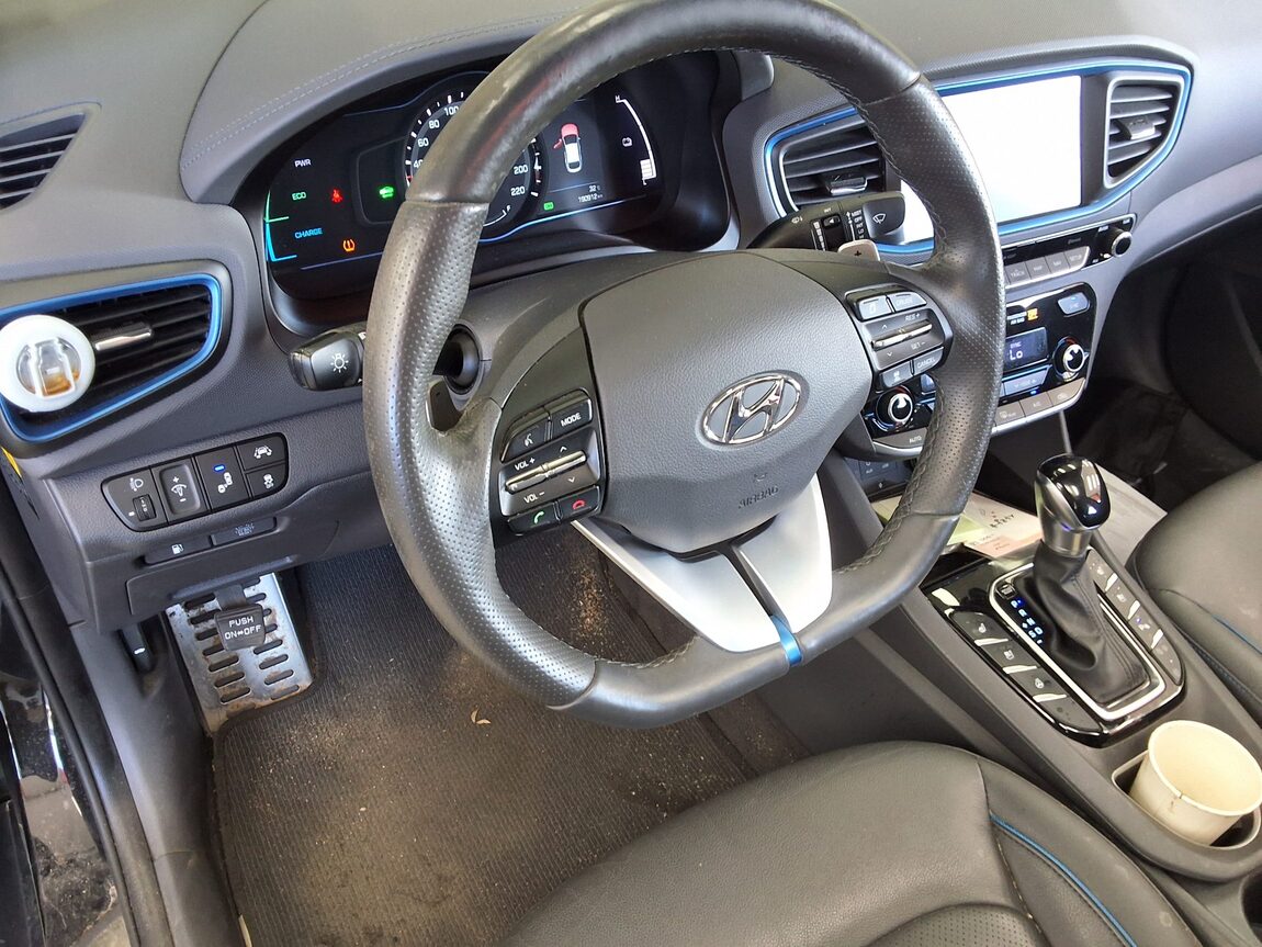 HYUNDAI IONIQ HYBRID Q 2019 - zdjęcie 21