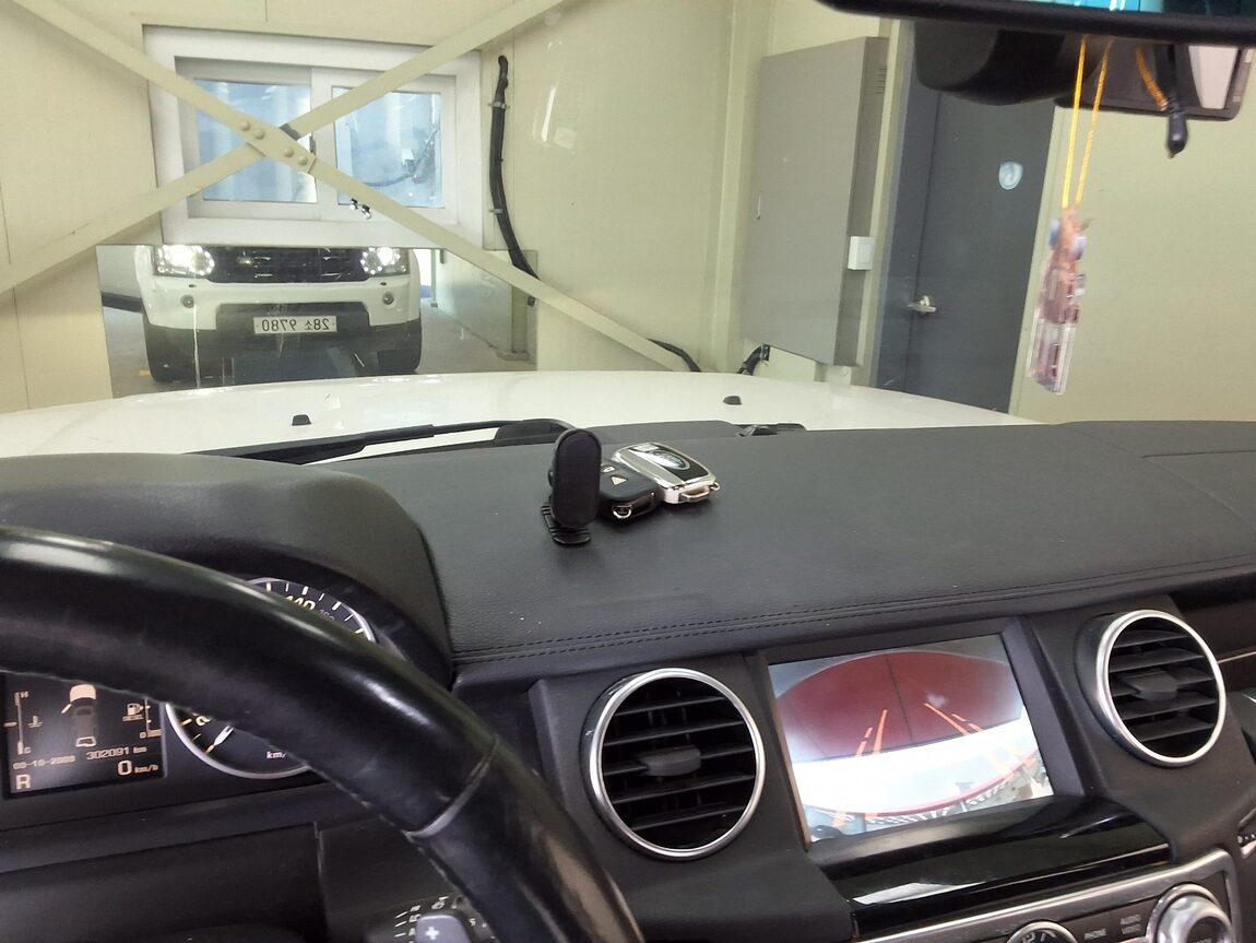 LAND ROVER DISCOVERY 4 3.0 SDV6 HSE 2012 - zdjęcie 25