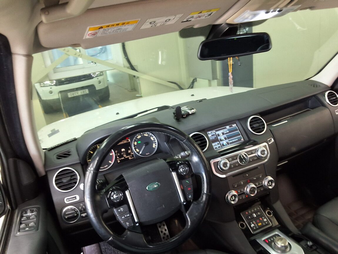LAND ROVER DISCOVERY 4 3.0 SDV6 HSE 2012 - zdjęcie 12
