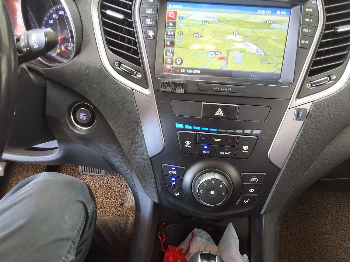 HYUNDAI SANTA FE (DM) DIESEL R2.2 4WD MODERN 2014 - zdjęcie 24