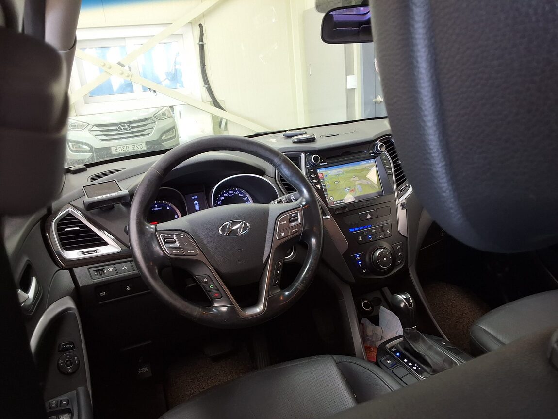 HYUNDAI SANTA FE (DM) DIESEL R2.2 4WD MODERN 2014 - zdjęcie 12