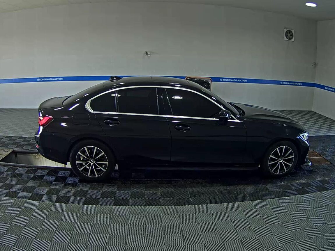 BMW 3 SERIES (7TH GEN) 320d 2019 - zdjęcie 4